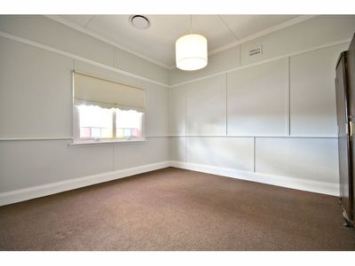 21 Macleay Street, Dubbo