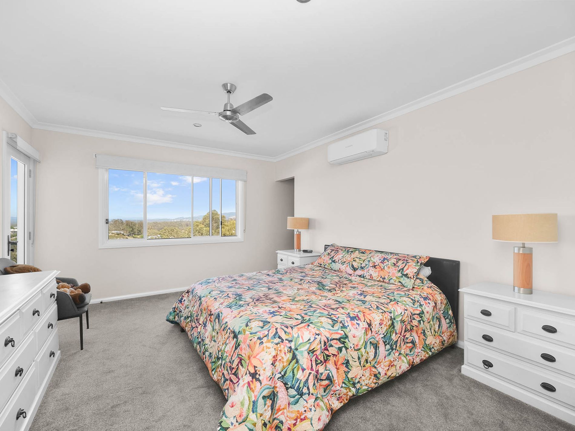 93 Coastal View Drive, Tallwoods Village