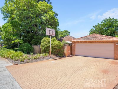 37 Gunbower Road, Mount Pleasant