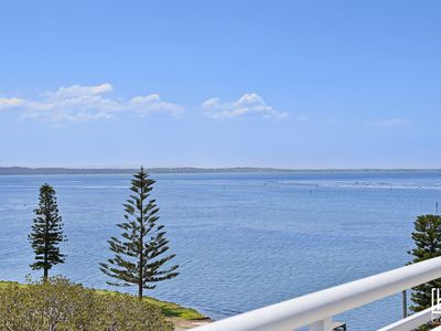9 / 1 Tuggerah Parade, The Entrance