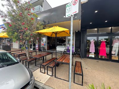 Modern Cafe Beachfront in Dromana