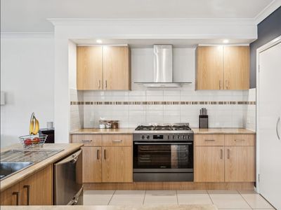 22 Butler Grove, Wyndham Vale