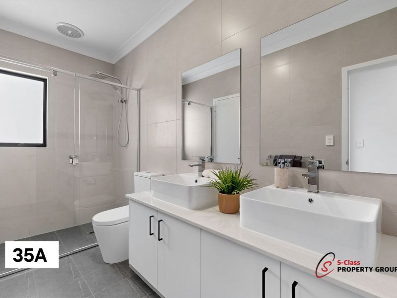 A&B / 35 Badrick St, Warwick