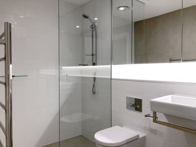 2103 / 38 York Street, Sydney