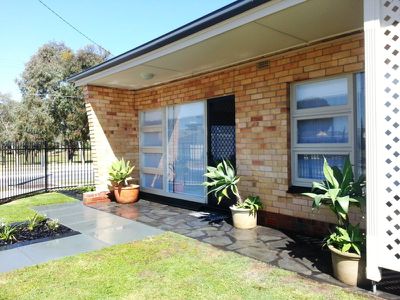 1 / 45 Leven Avenue, Seaton