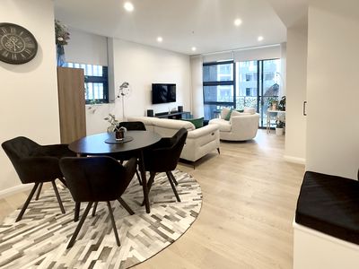 303 / 305 Trafalgar Street, Petersham