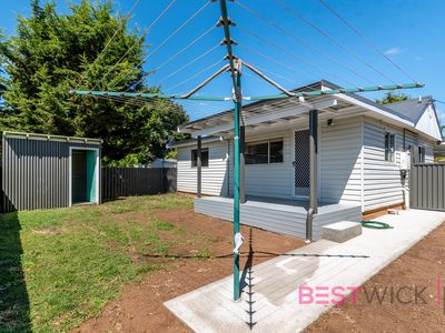 12 Gilchrist Street, Blayney