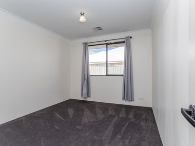 55 Carinata Crescent, Byford