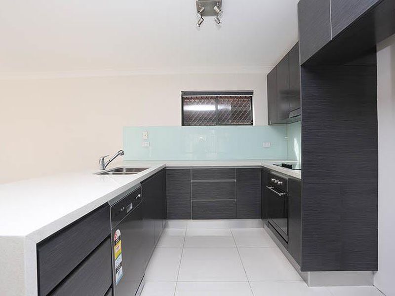 50 Grimson Cres, Liverpool