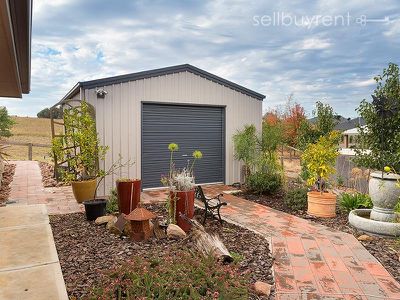 2 INNISBROOK AVENUE, Wodonga