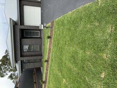 2/25 Loane Circuit, Farley