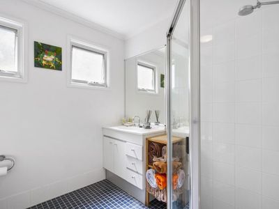 8 Thorne Street, Lake Conjola