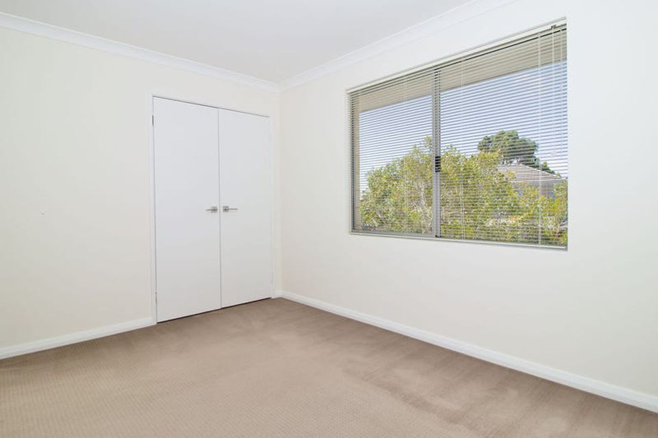 1 / 1 Ballys Turn , Baldivis