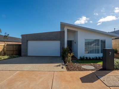 7 Mansell Drive, Warrnambool