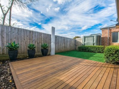 2 / 4 Belcher Street, Hamlyn Heights