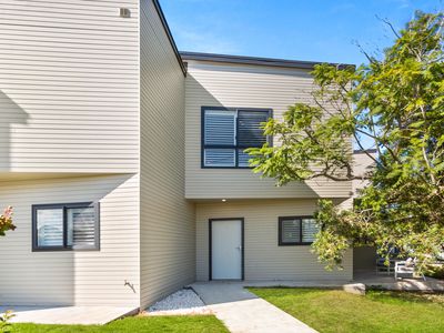 2 Karoo Street, Albion Park Rail