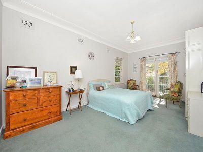 93 Alexandria Parade, Wahroonga