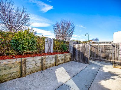 2 / 3 Constance Stone Street, Macgregor