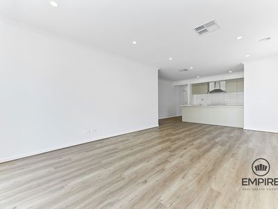 127 Yeungroon Blvd, Clyde North