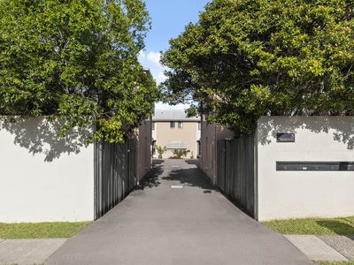 4 / 5 Seabrook Street, Kedron