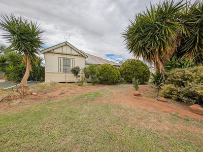 15-17 Cobden Street, Quambatook