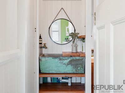 537 Ashmore Road, Ashmore