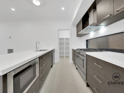 15 Whitestrand Road, Clyde North