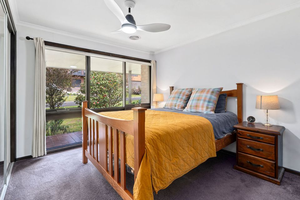 17-19 St Elmo Crescent, Highton
