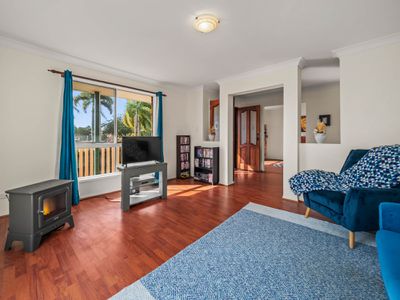 6 Bartlett Terrace, Redland Bay
