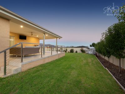 2 FYFE COURT, Wodonga