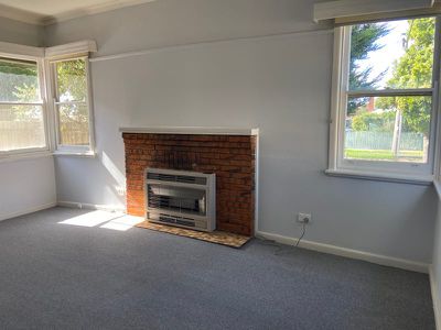 16 Griffen Street, Hamlyn Heights