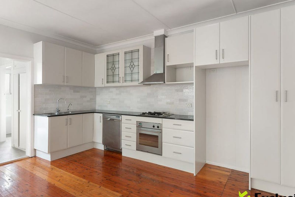 11 Carrington Street, North Strathfield