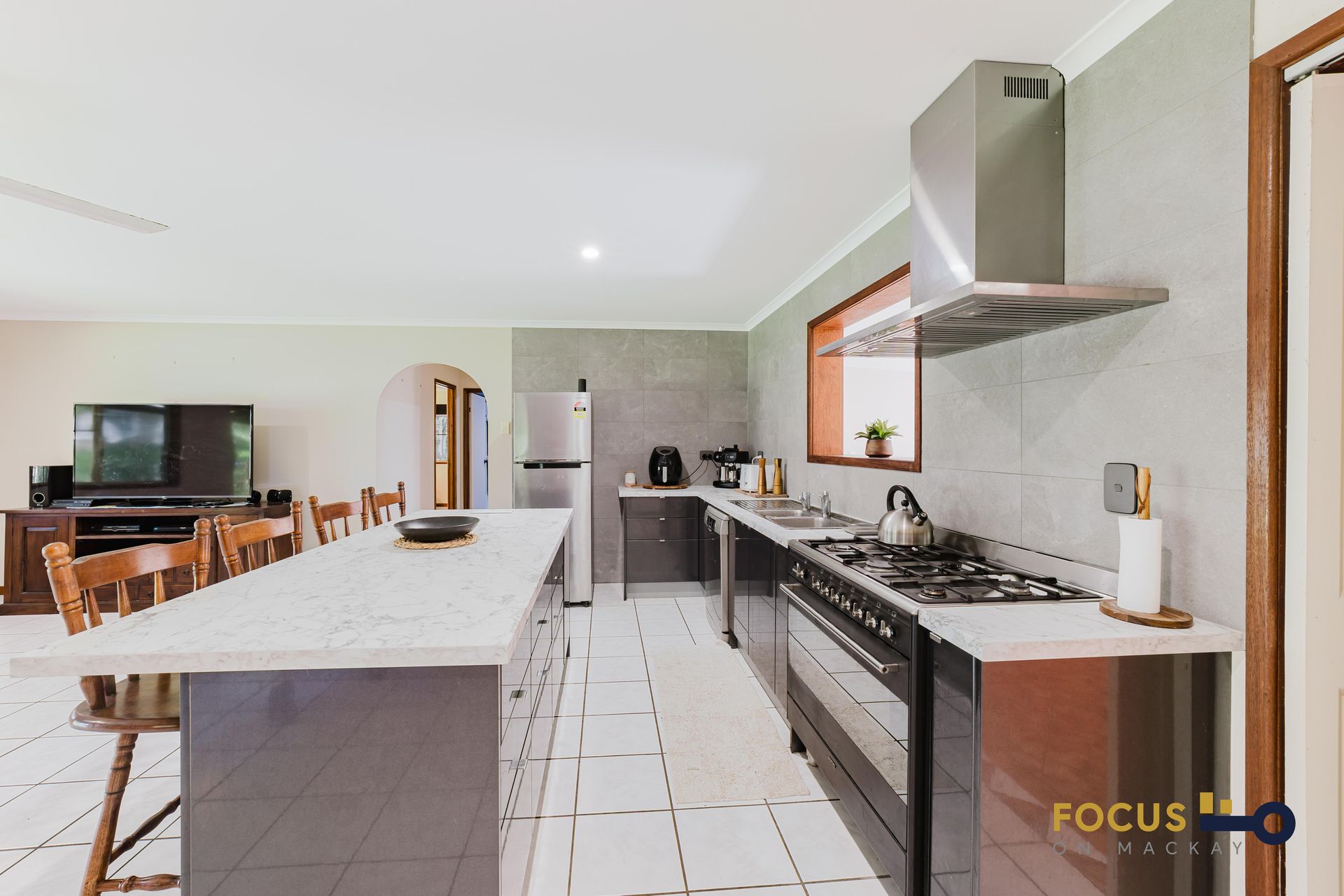6 Agatha Court, Armstrong Beach