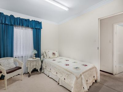46 Farmfield Way, Morley