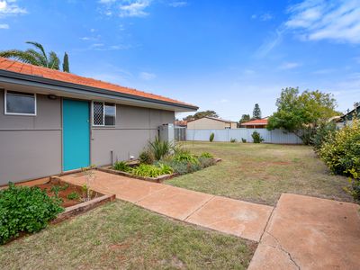 8 Nemesis Place, South Kalgoorlie