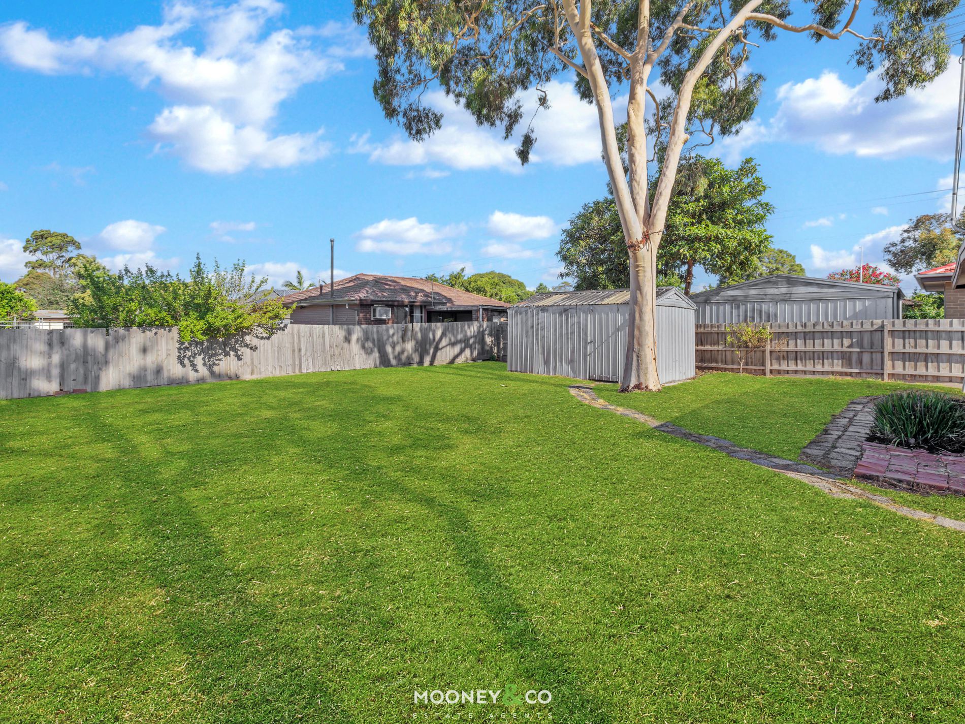 7 Halstead Court, Cranbourne