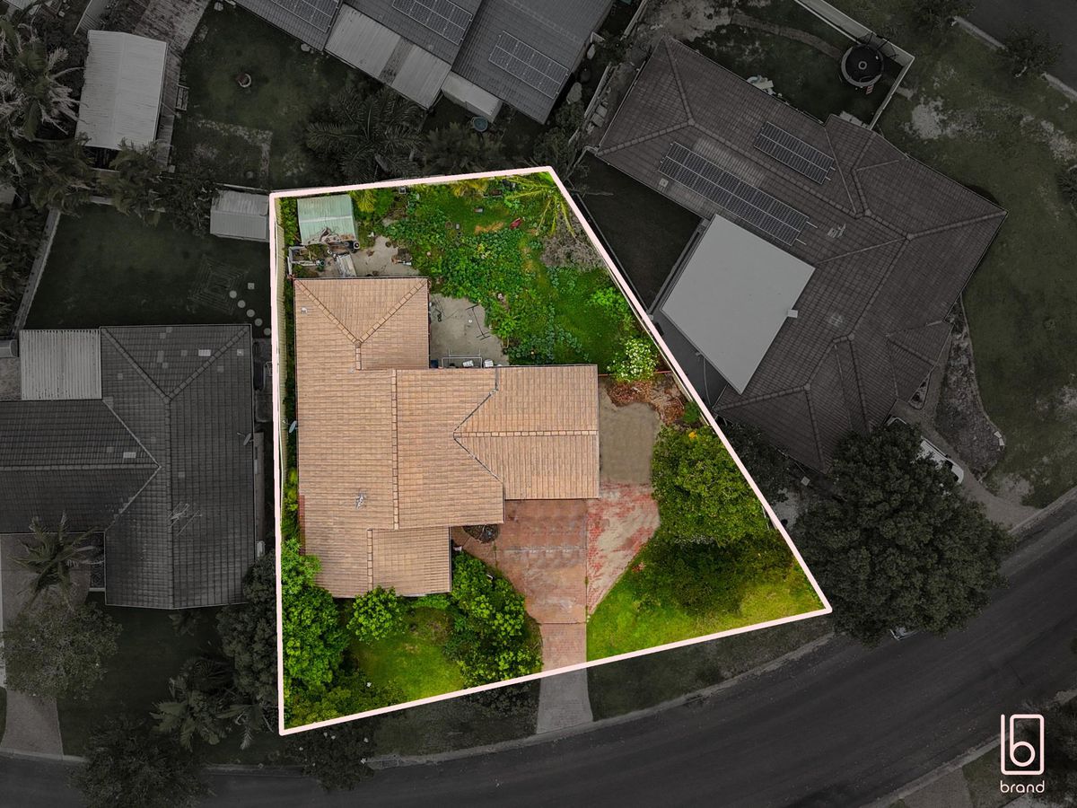 12 St Lawrence Avenue, Blue Haven