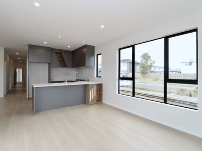 13 Ngakau Road, Drury
