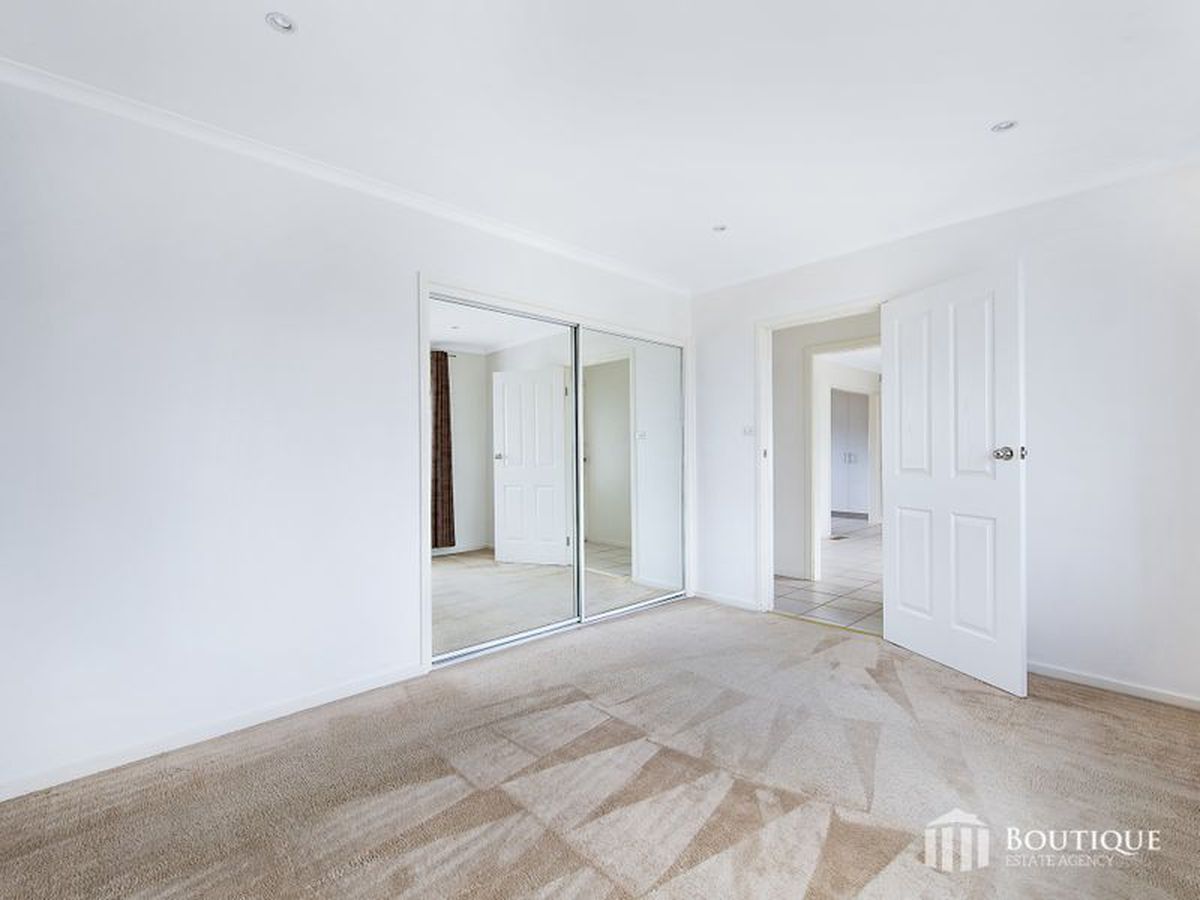 1 / 2 Nordic Road, Dandenong North