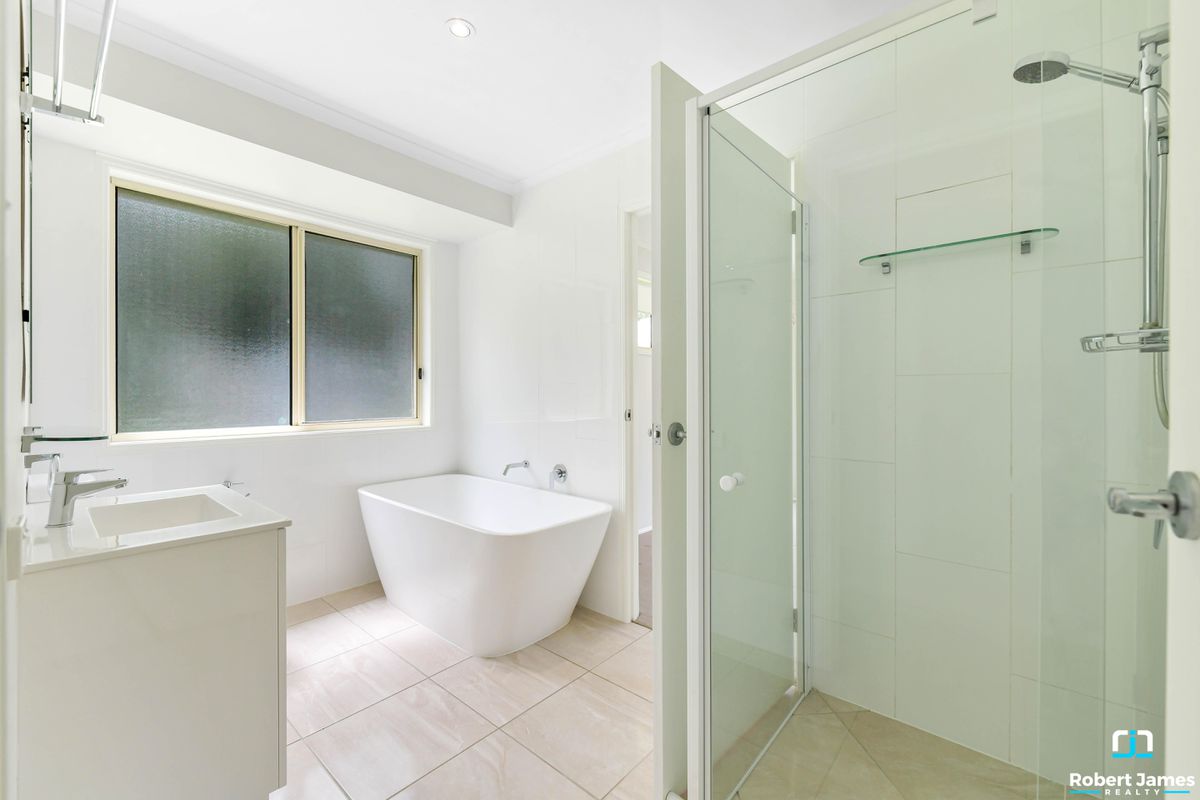 27 Tinaroo Place, Tewantin