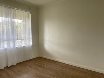 6 / 3 Hargreaves Crescent , Braybrook