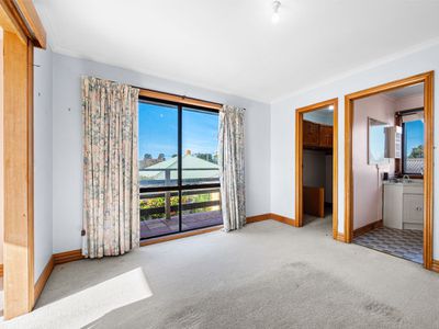 92 Bank Street, Port Fairy