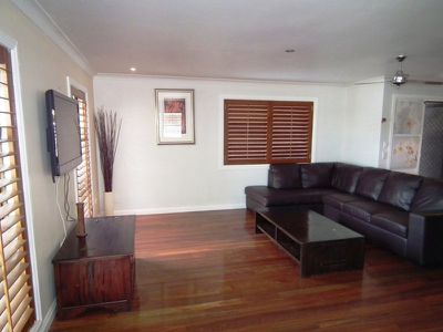 81 Jacaranda Avenue, Tweed Heads West