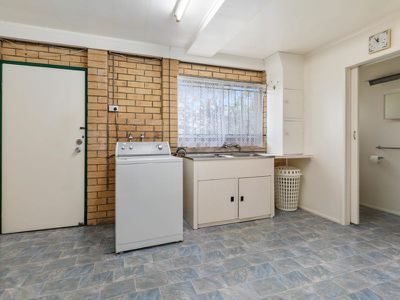 3 KALLISTA RD, Rochedale South