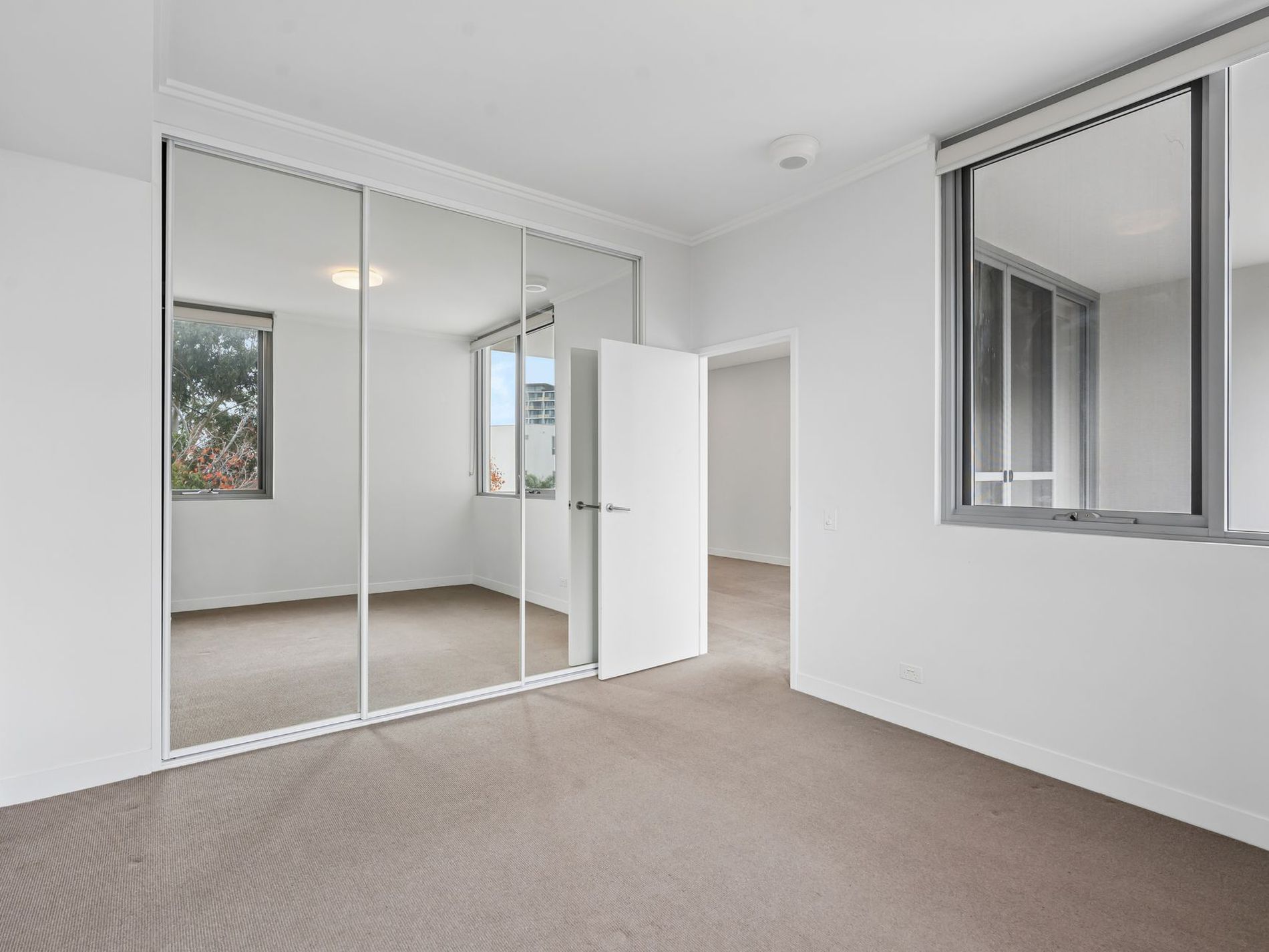 56 / 20 Rowe Avenue, Rivervale
