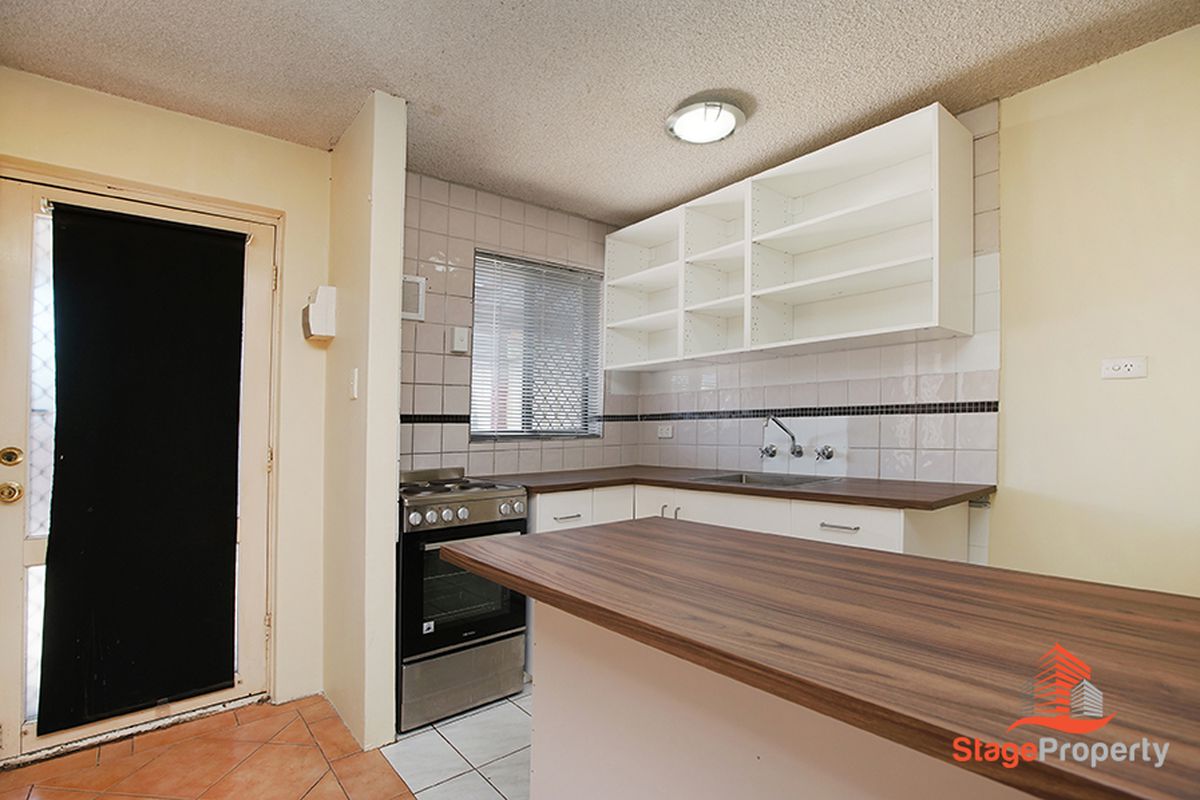 12 / 33 Farina Drive, Yokine