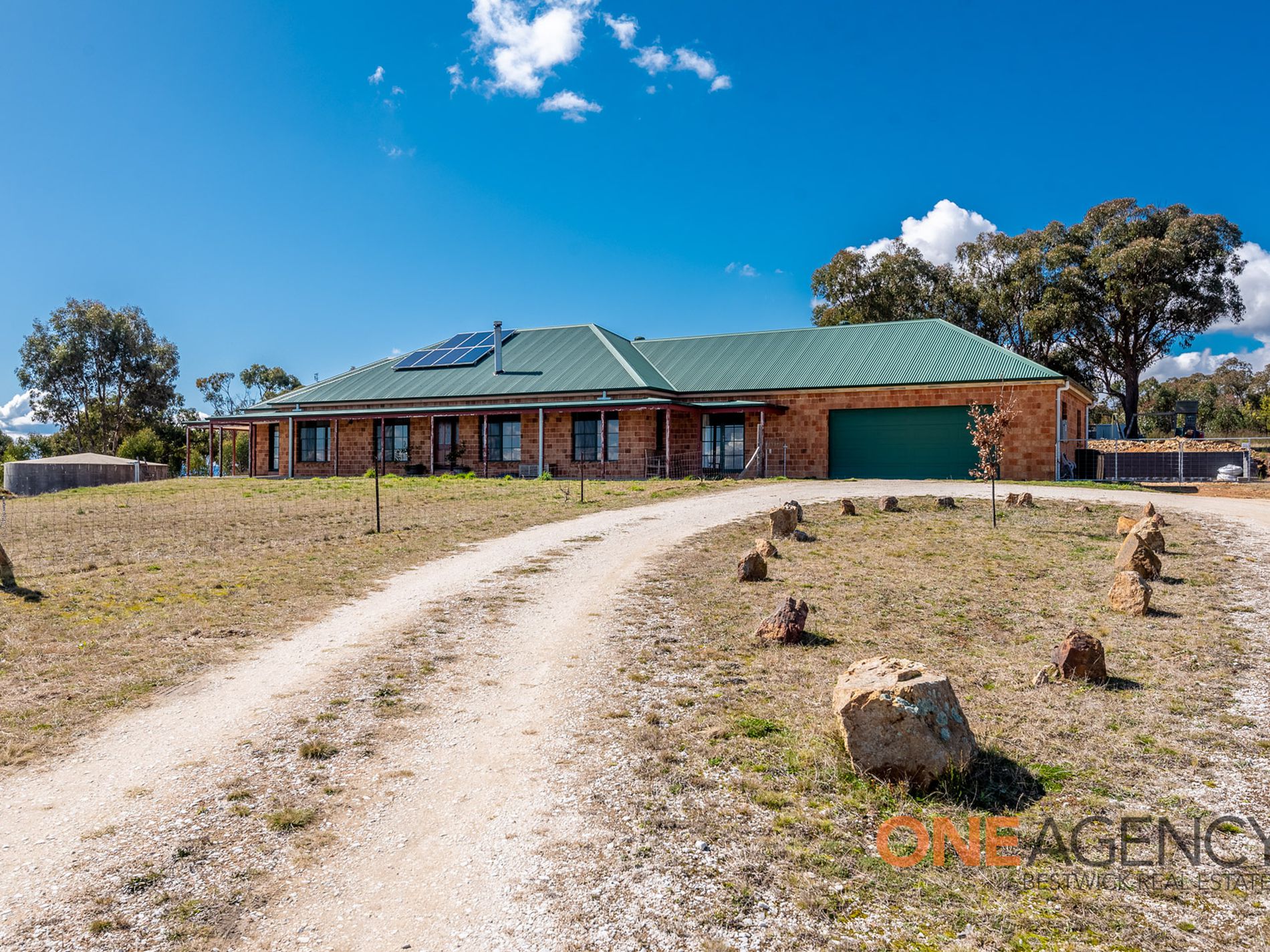 112 James White Drive, Fosters Valley