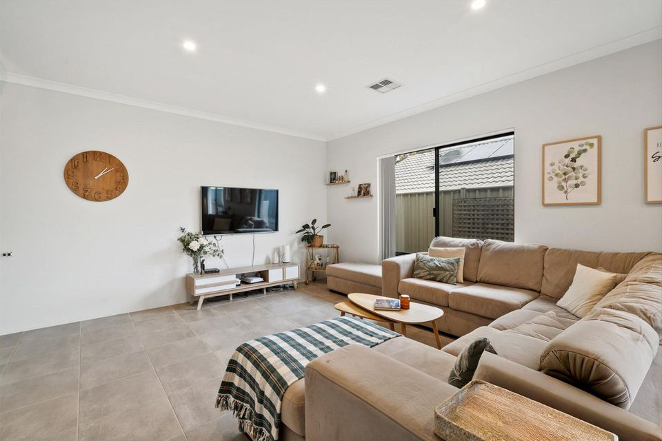 87 Portobello Parade, Wellard