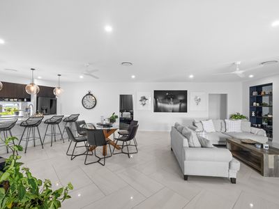 127 Palmview Forest Drive, Palmview