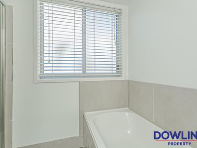 32 Brush Box Avenue, Medowie